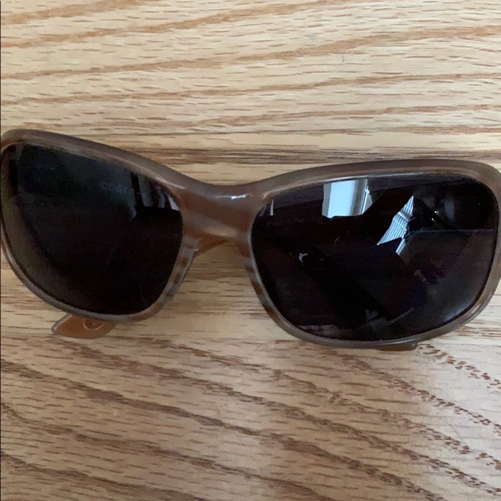 Women’s costas- Inlet style